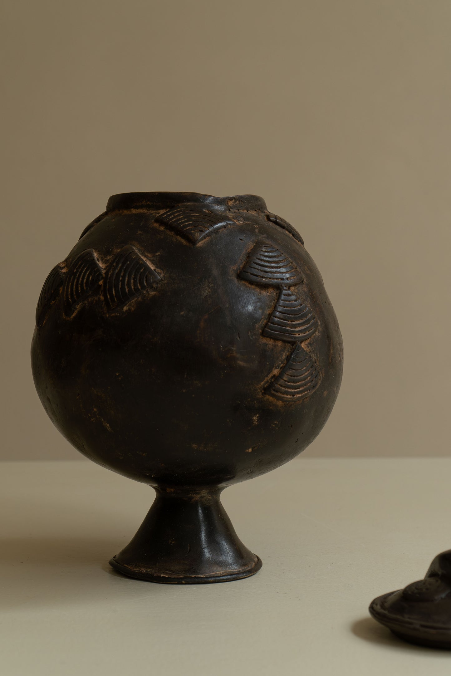 BOÎTE AKAN EN BRONZE
