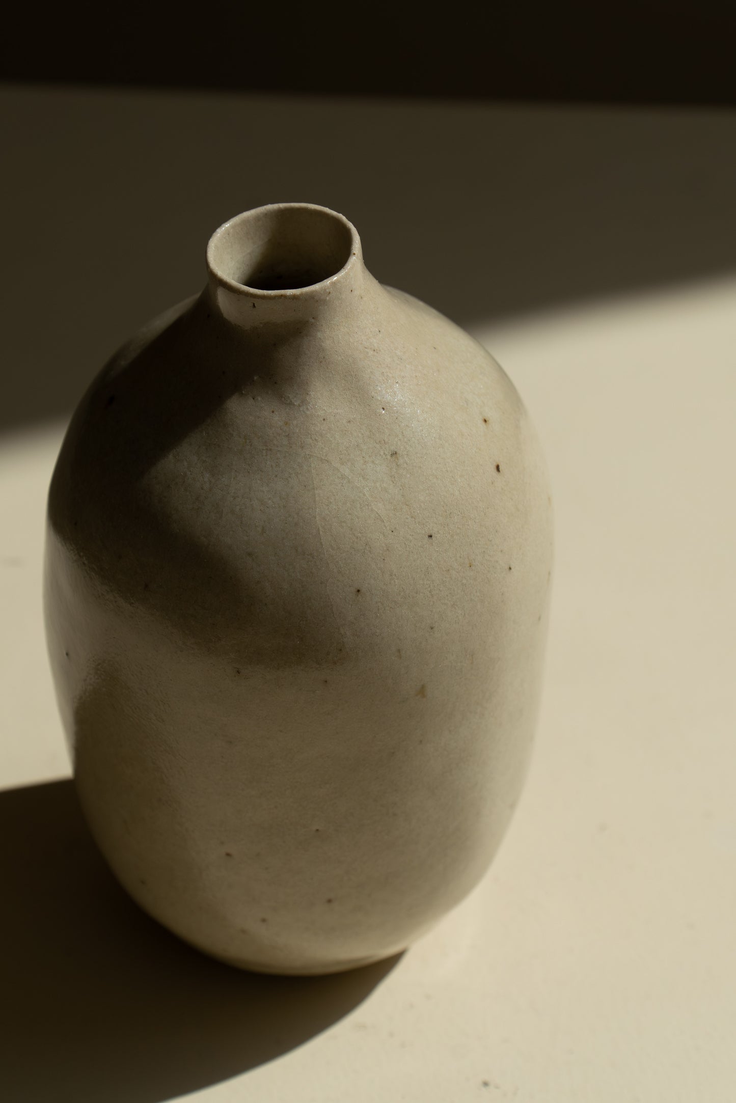Vase Milk 00
