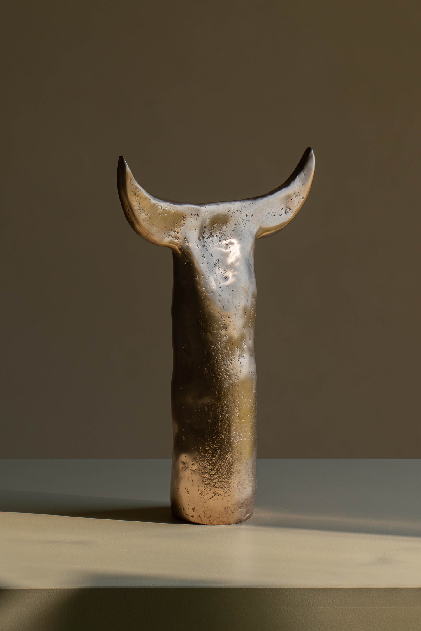 BRONZE BUFFALO MOON