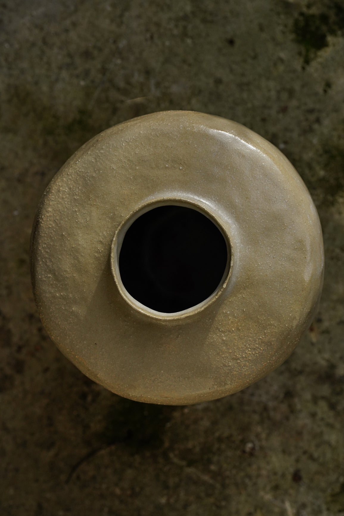 VASE OCHRE 4