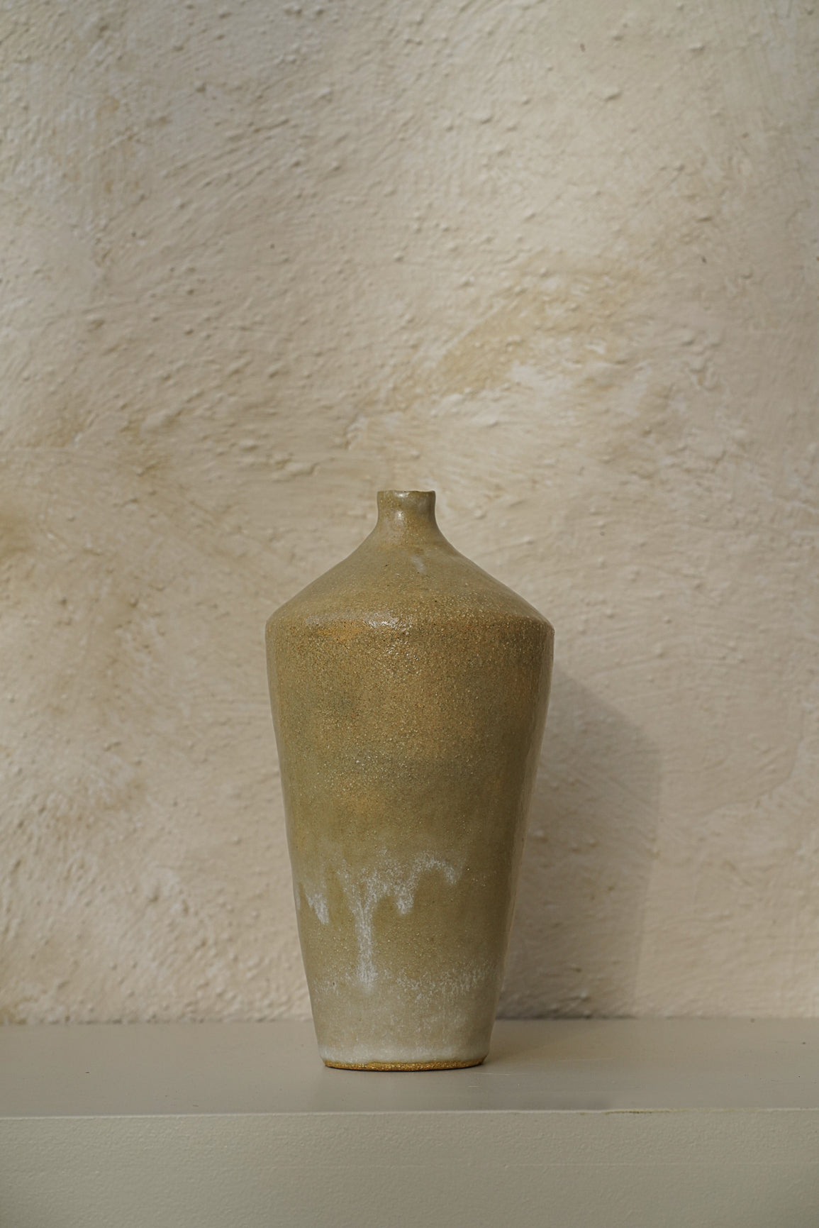 VASE OCHRE 9