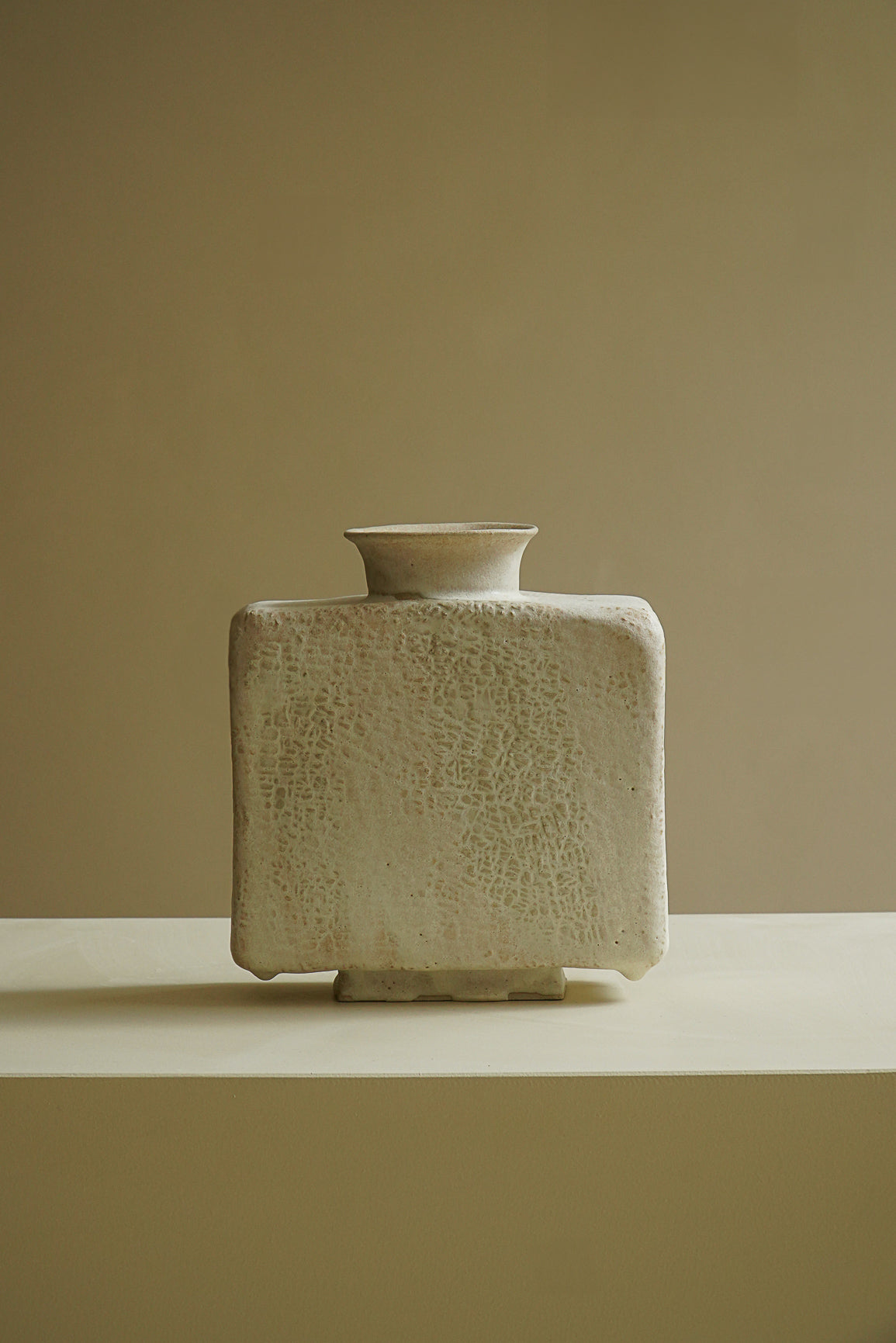 VASE BLANC TEXTURÉ