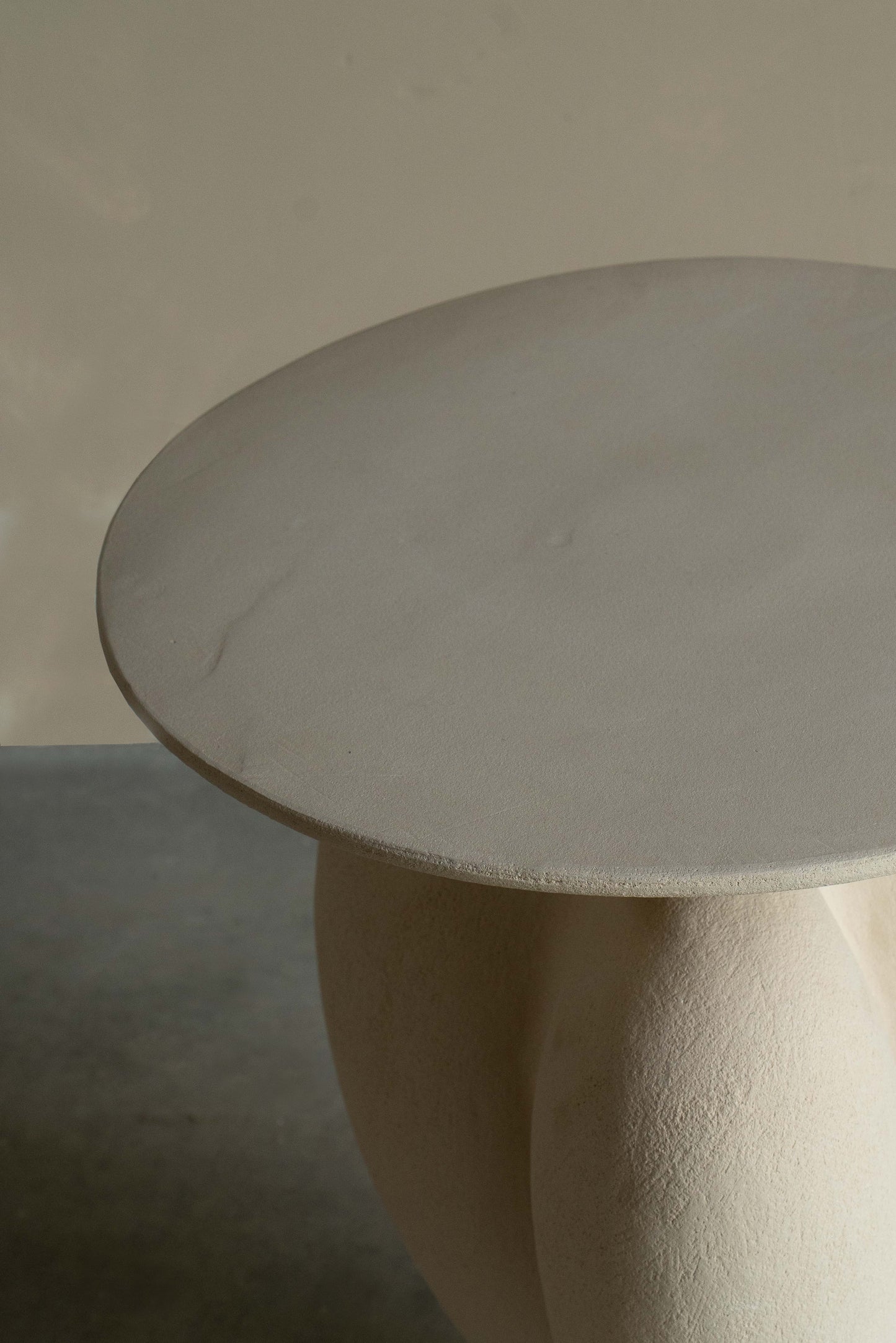 Large Danaïde vase