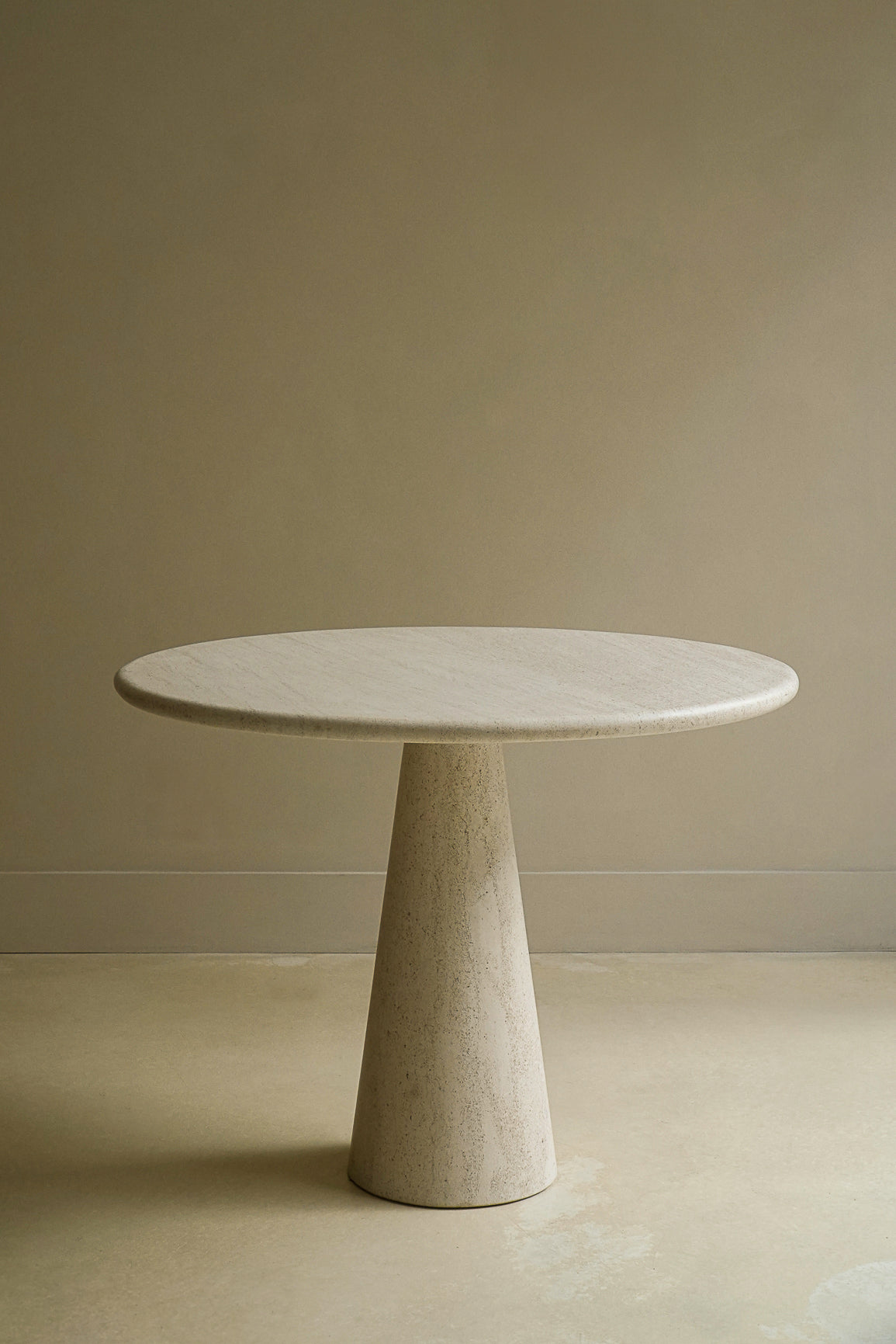 Donoma table small model