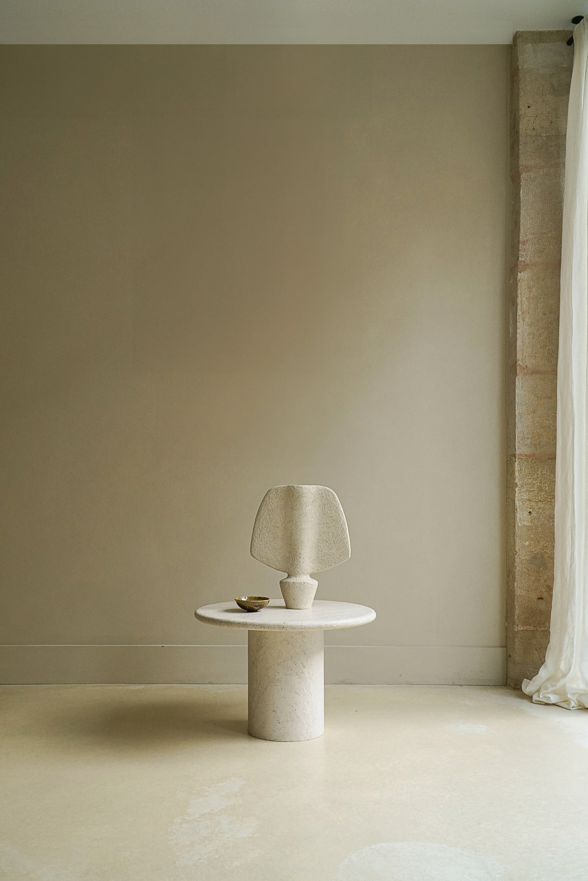 Sakari coffee table