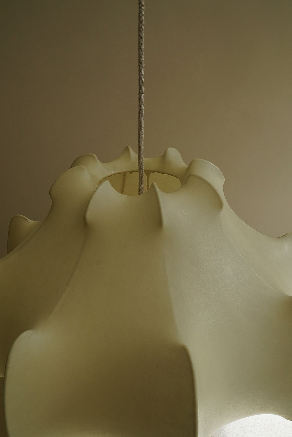 Cocoon pendant light