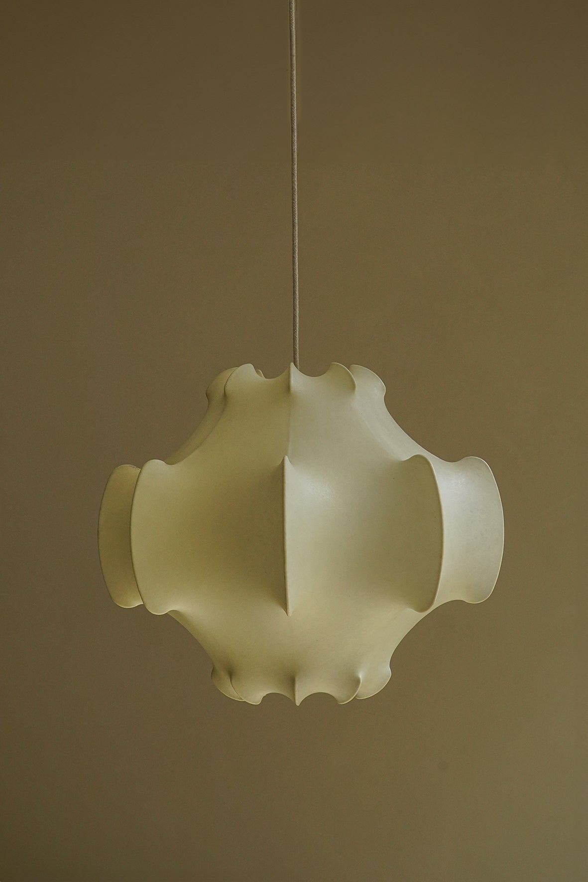 Cocoon pendant light