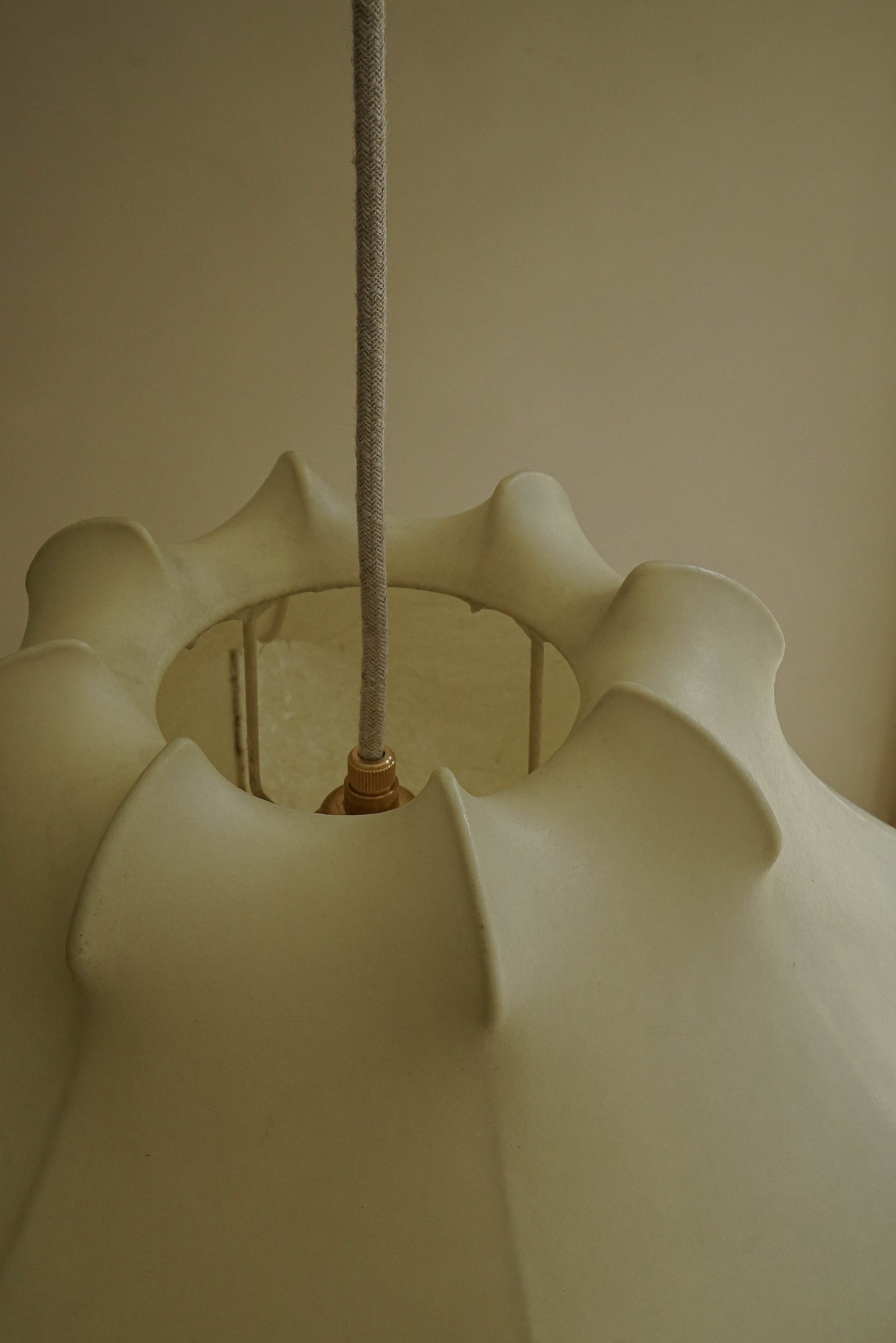 Cocoon pendant light