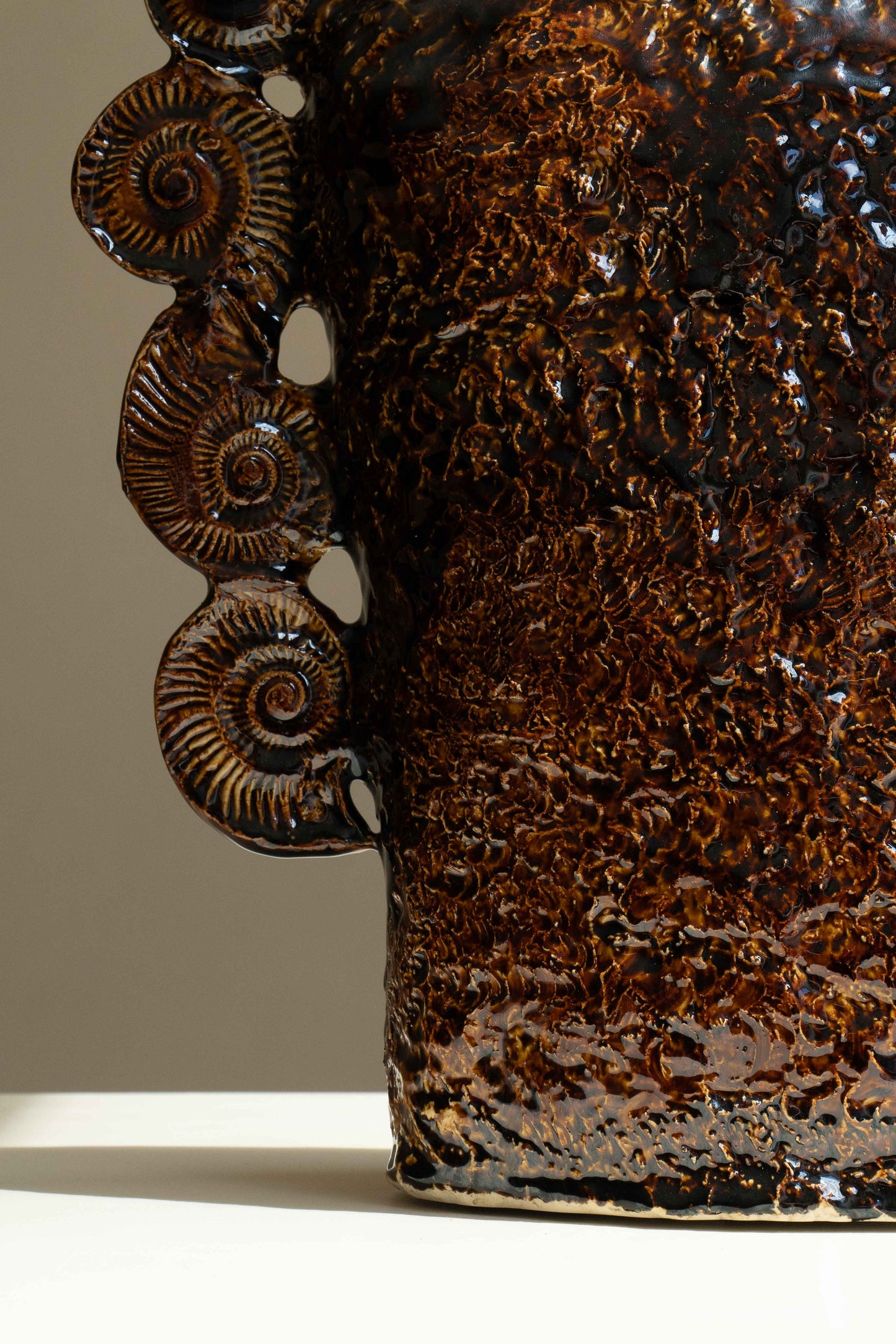 VASE RELIC