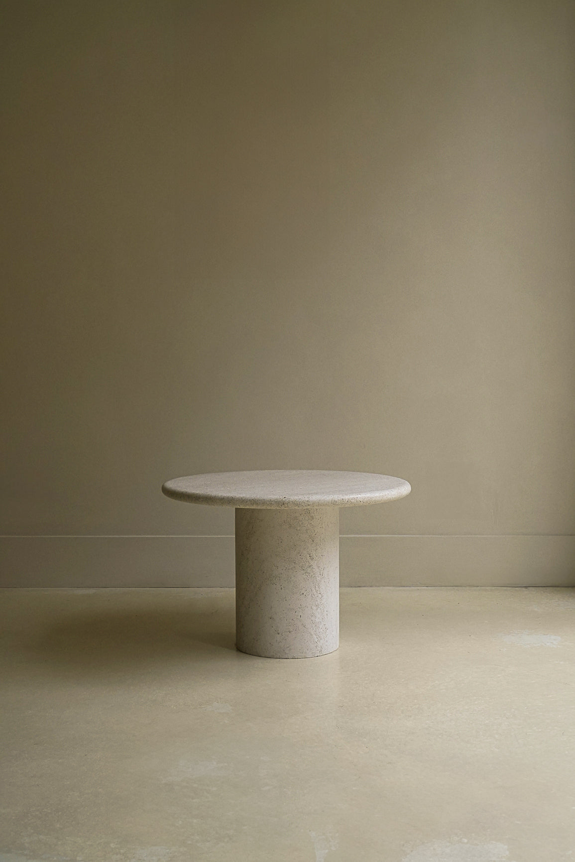 Sakari coffee table