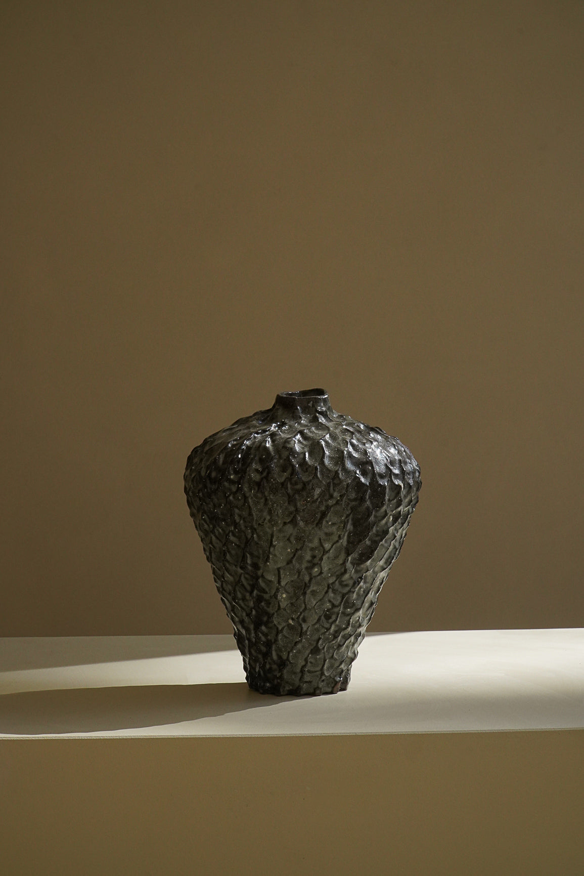VASE IV
