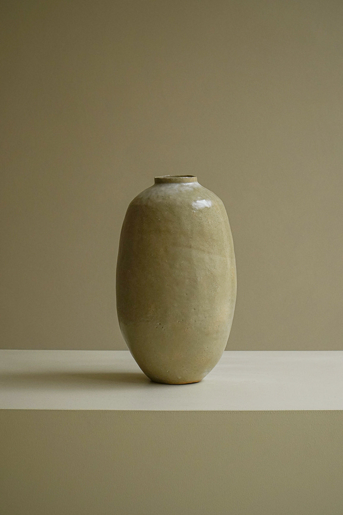 VASE OCHRE 8
