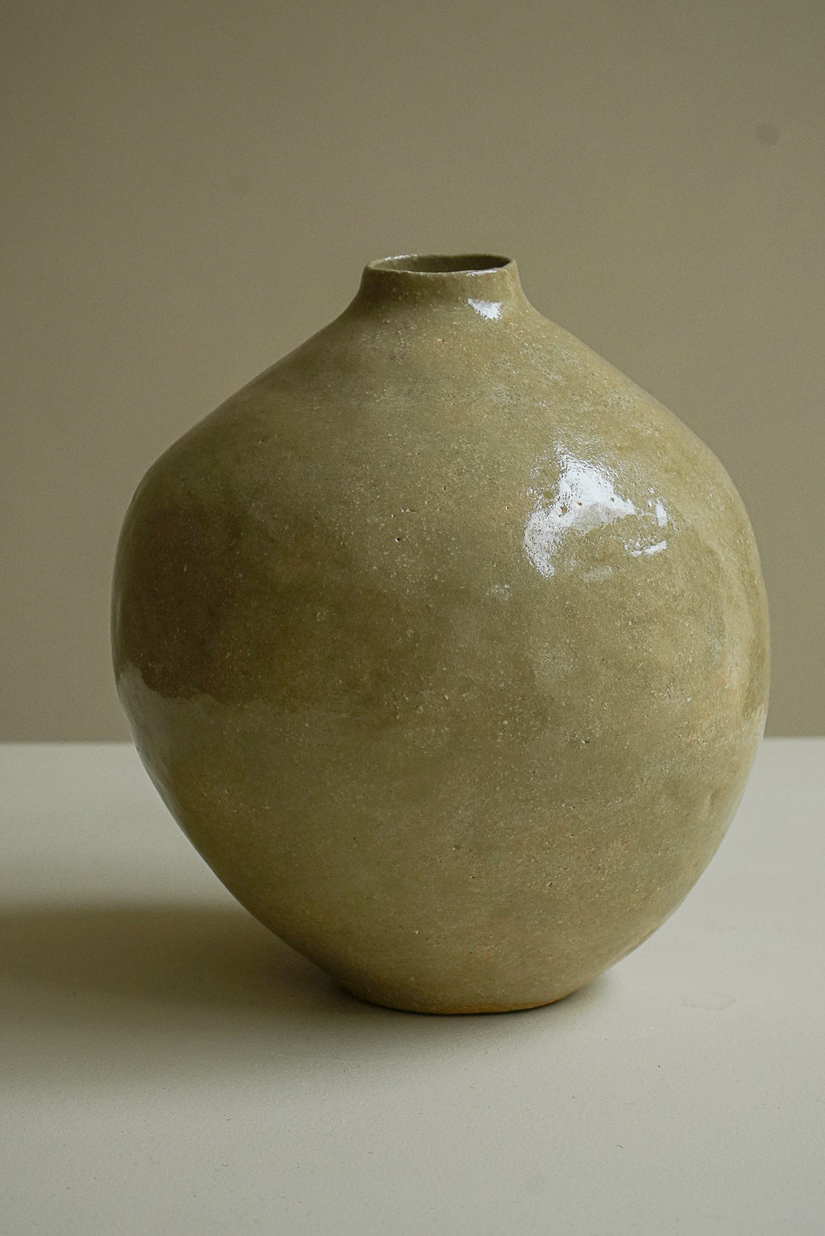 VASE OCHRE 6