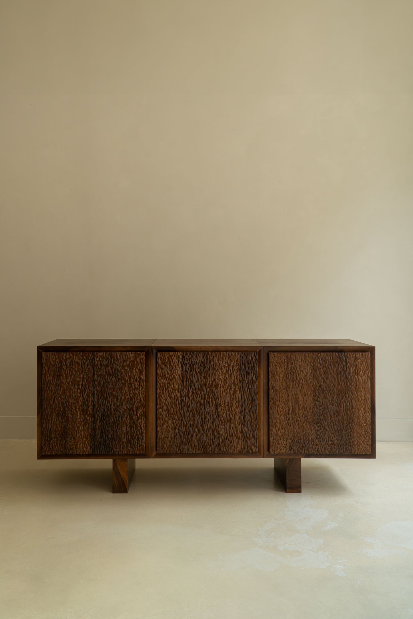TALLULAH TROIS PORTES