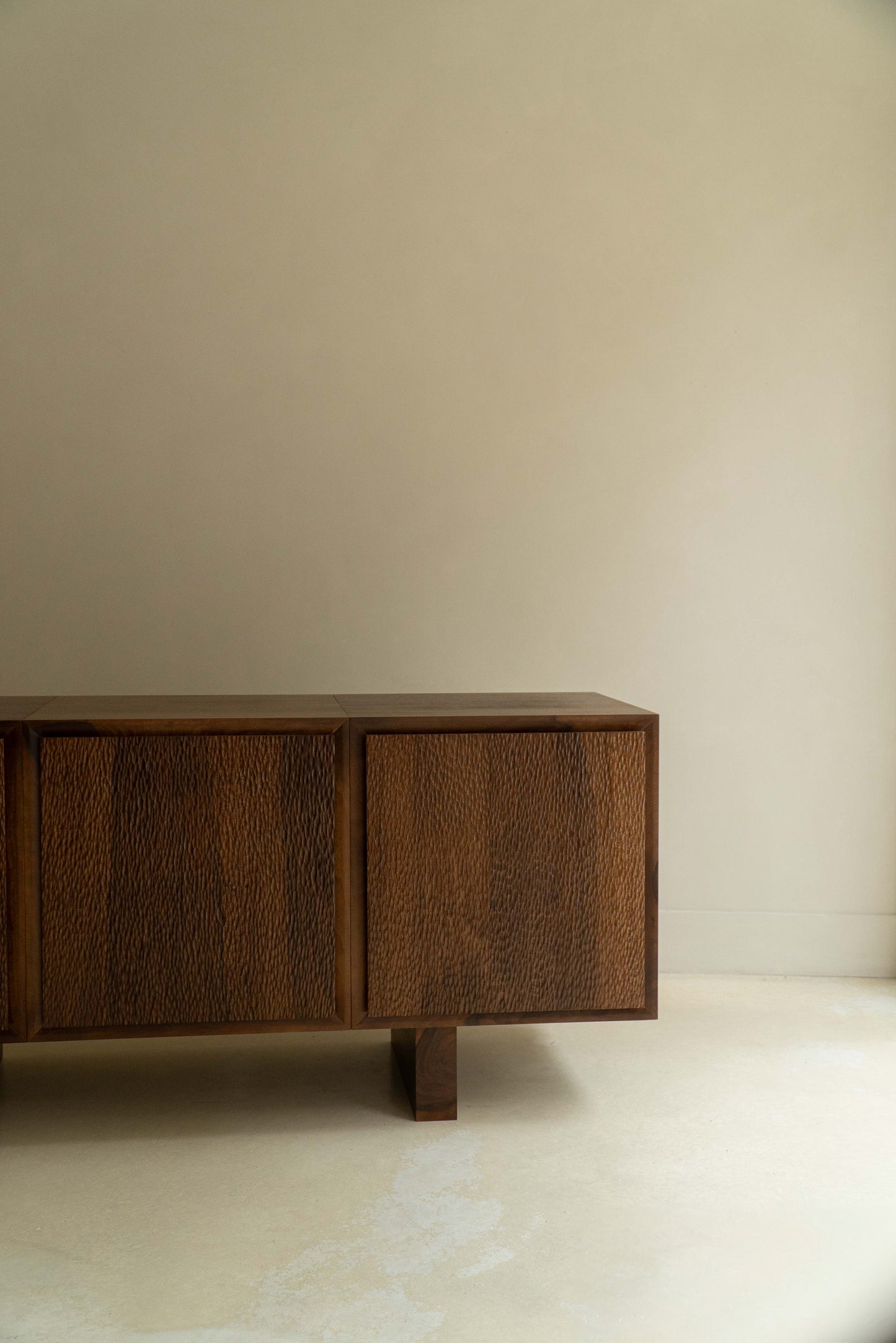 TALLULAH TROIS PORTES