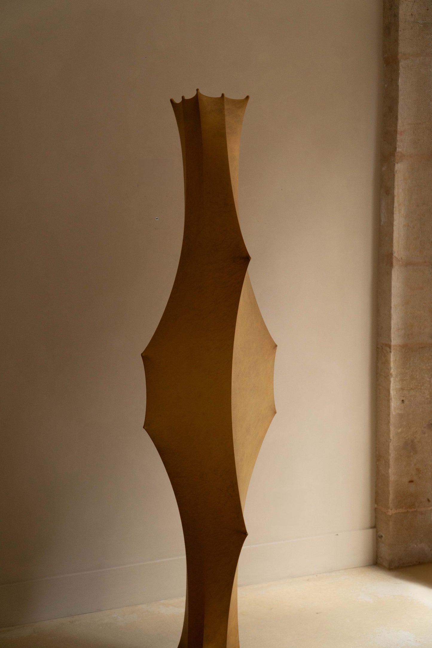 LAMPADAIRE FANTASMA