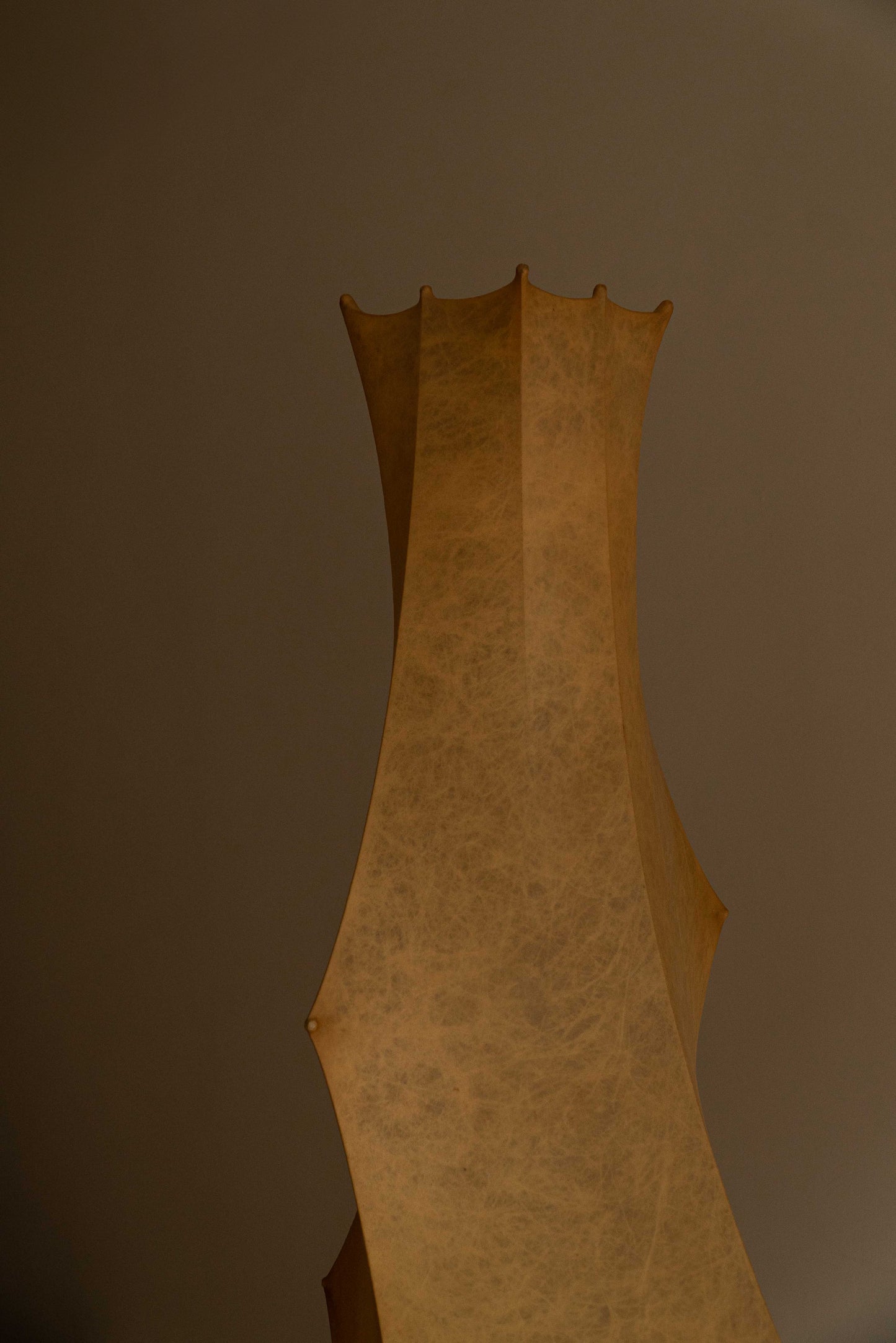 LAMPADAIRE FANTASMA