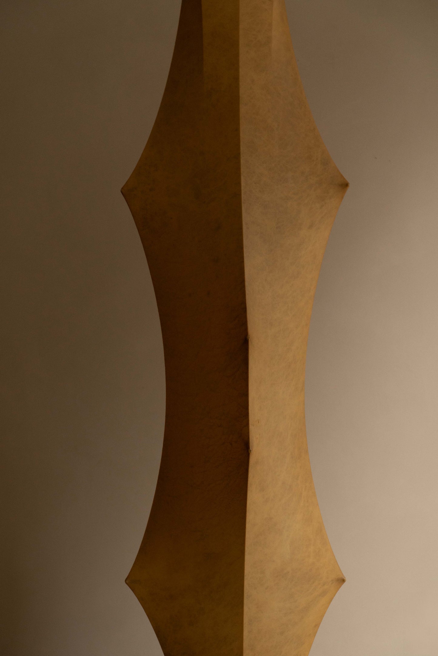 LAMPADAIRE FANTASMA