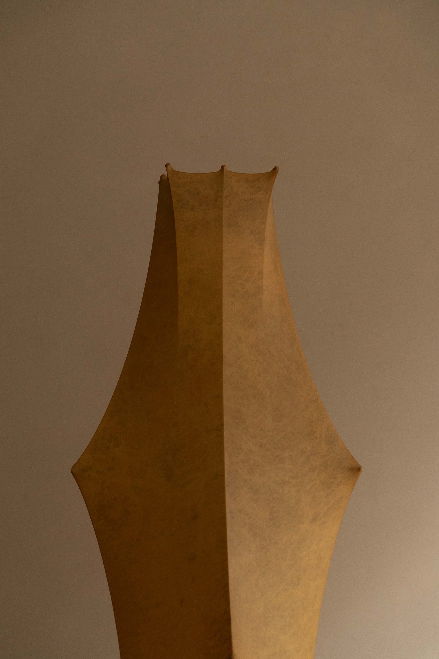 LAMPADAIRE FANTASMA