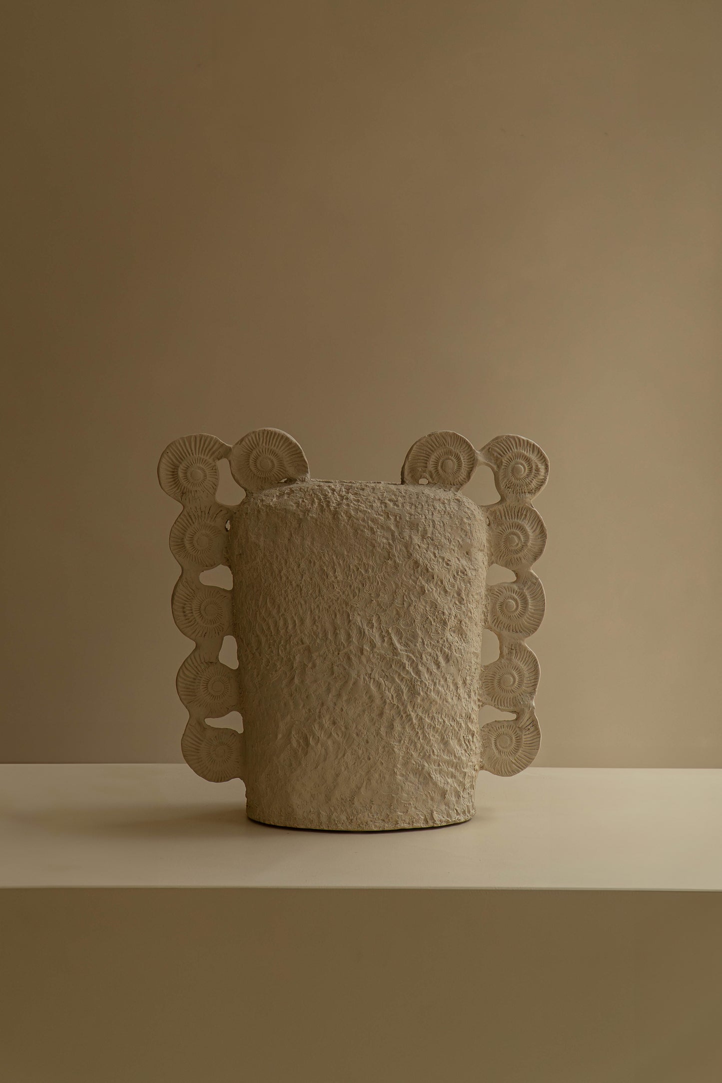 VASE RELIC III