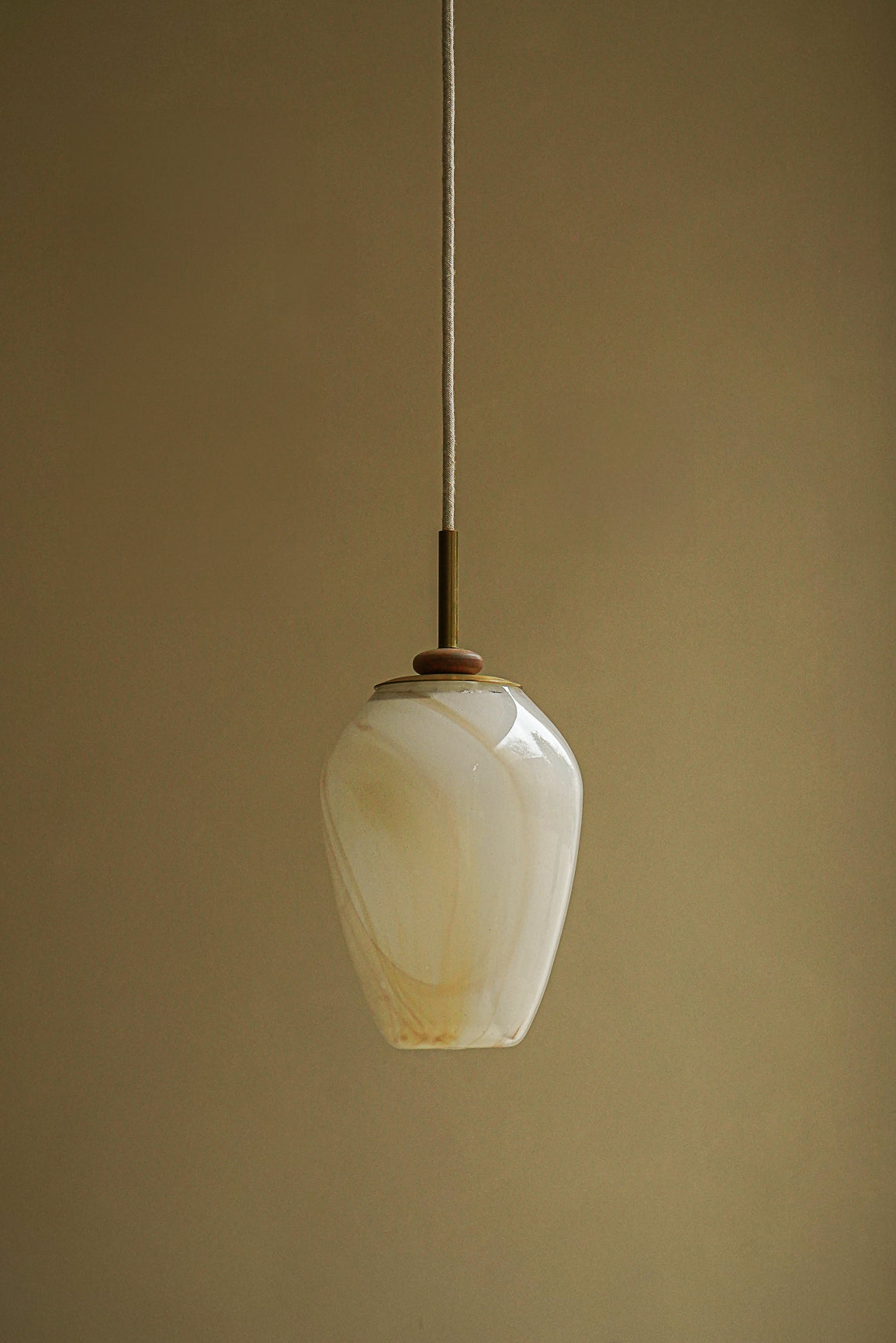 SUSPENSION MAGENA III