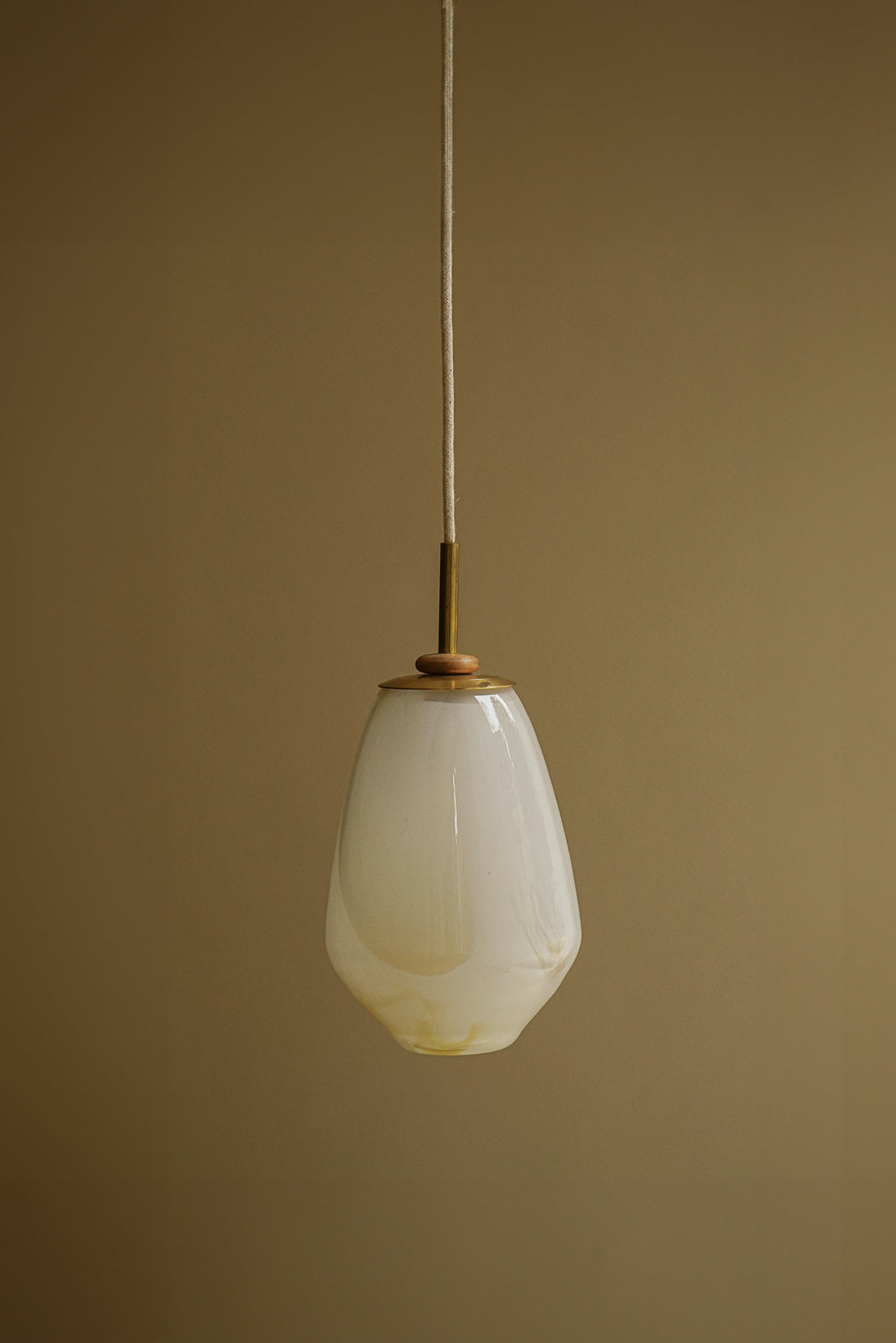 SUSPENSION MAGENA II
