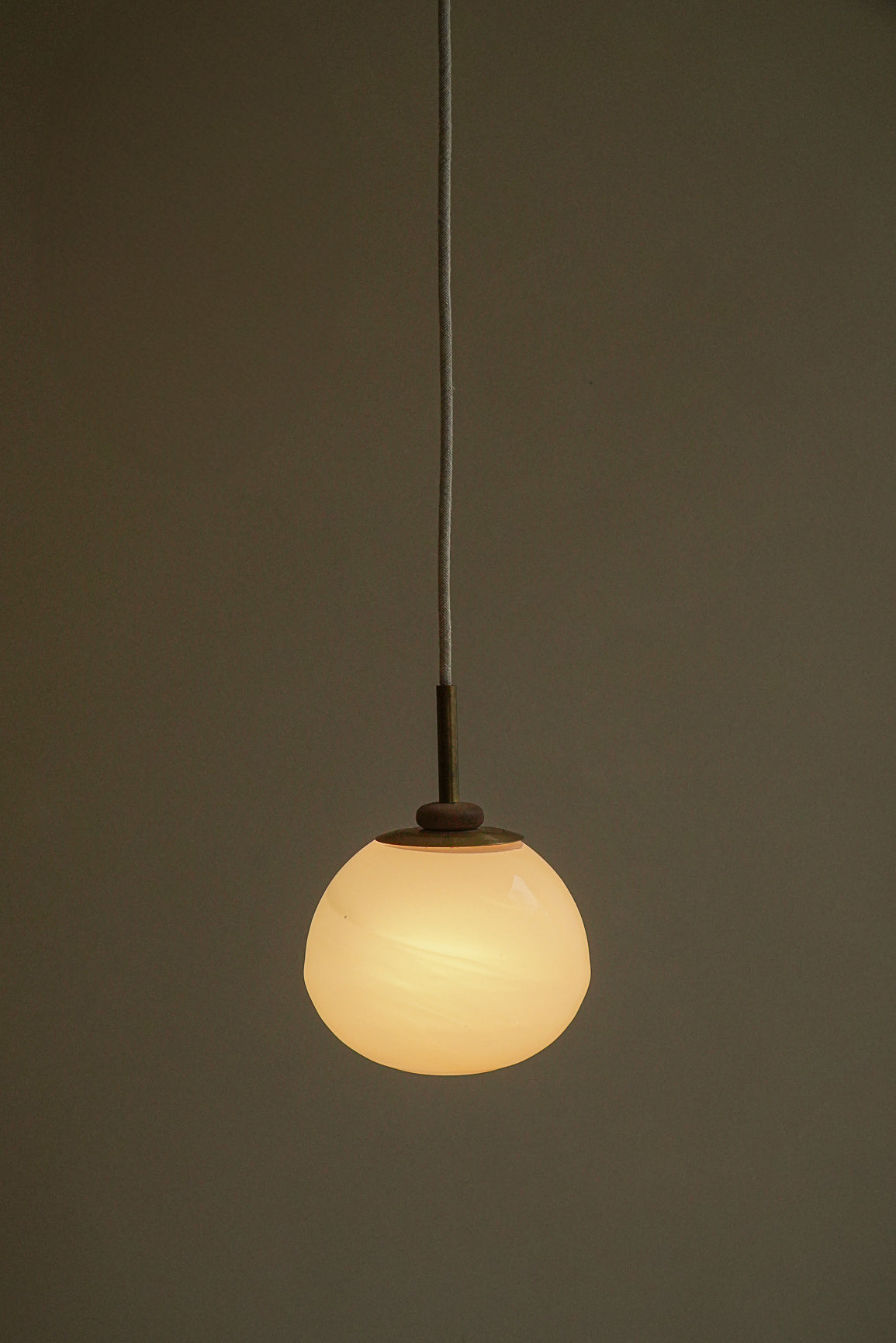 SUSPENSION MAGENA I