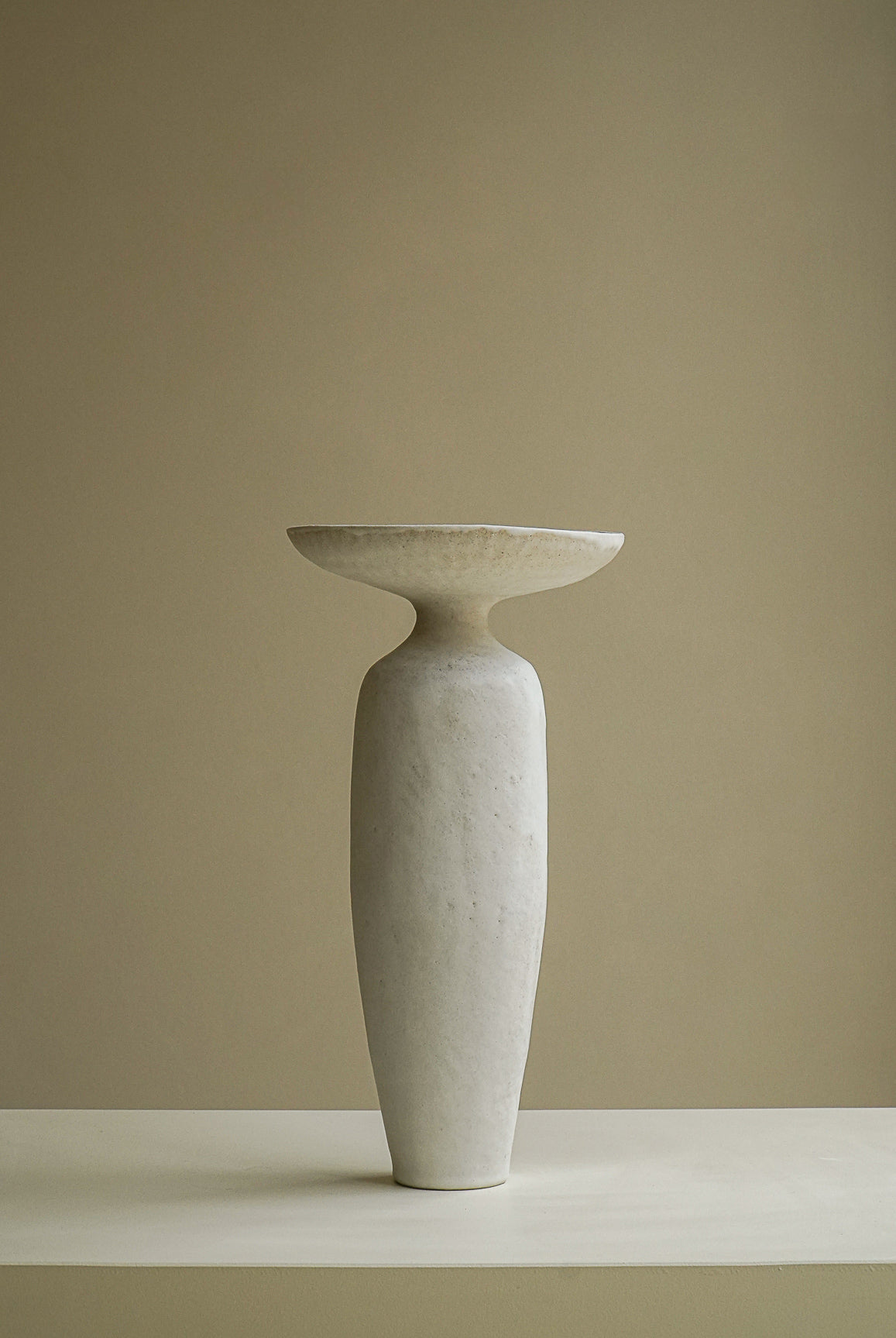 Round Corolle Vase