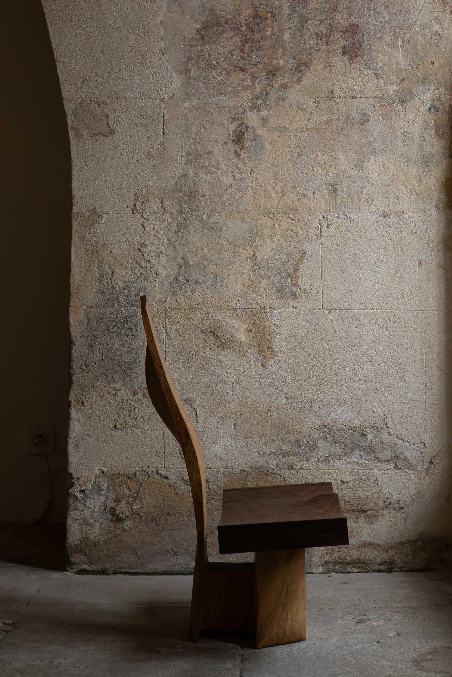 CONTEMPLATION CHAIR