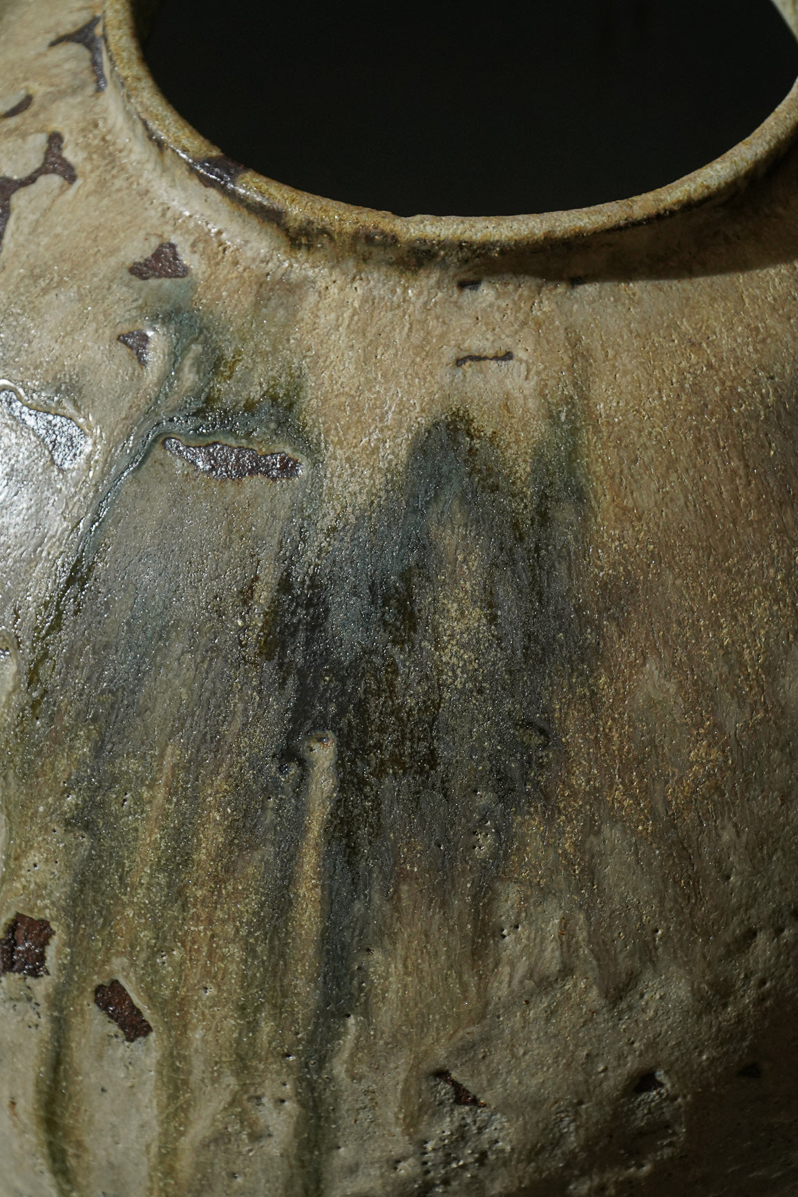 VASE MOON JAR