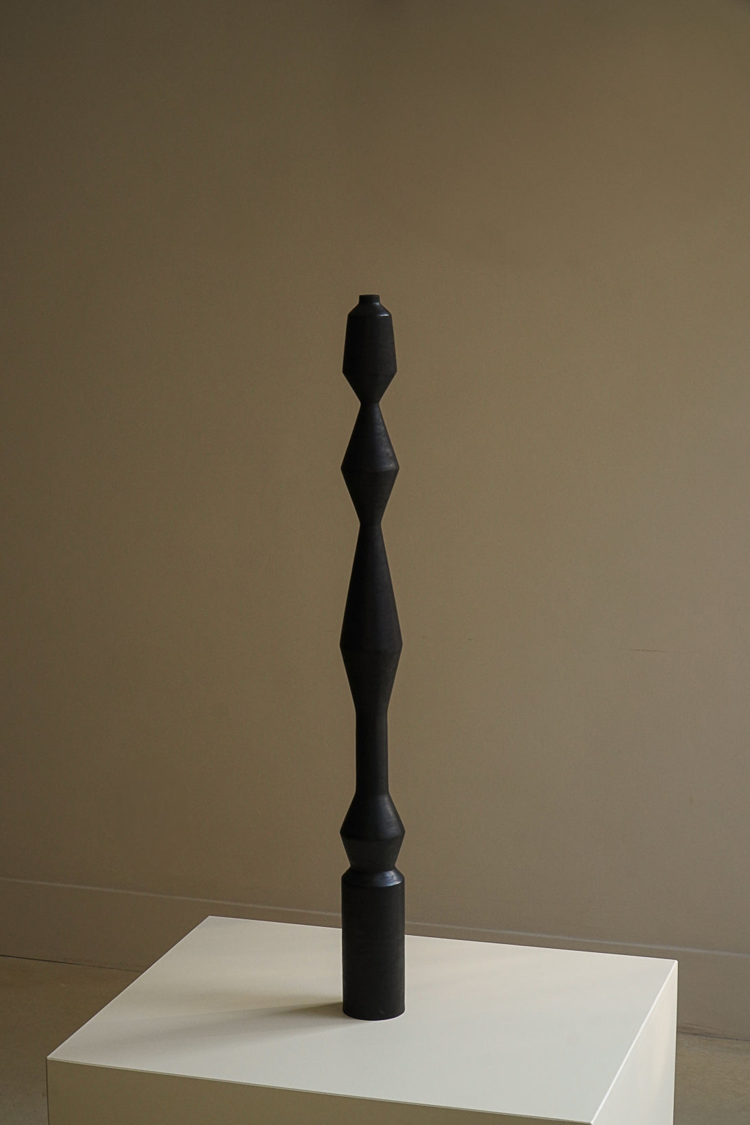 SCULPTURE MERISIER BRÛLÉ