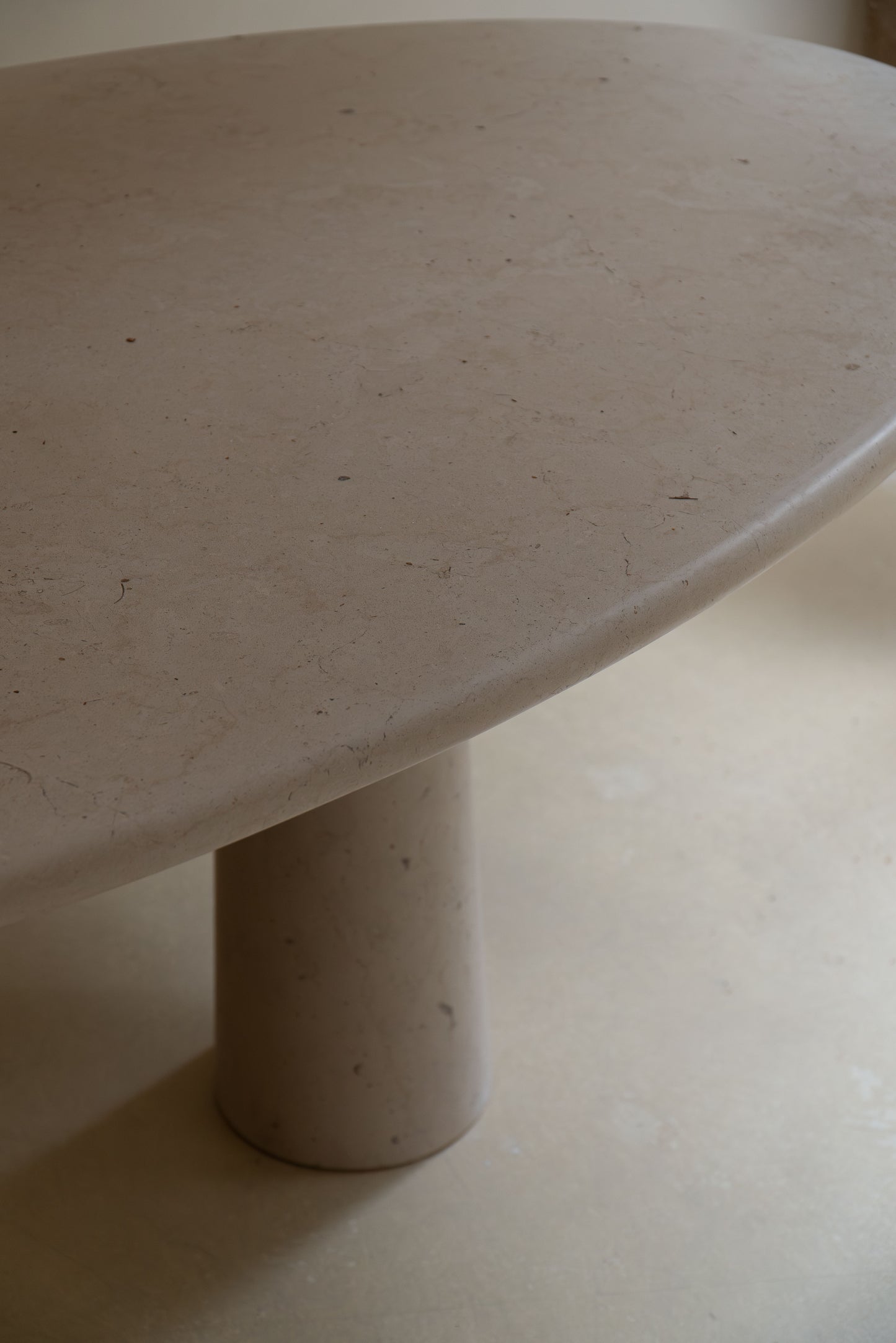 Aponi table