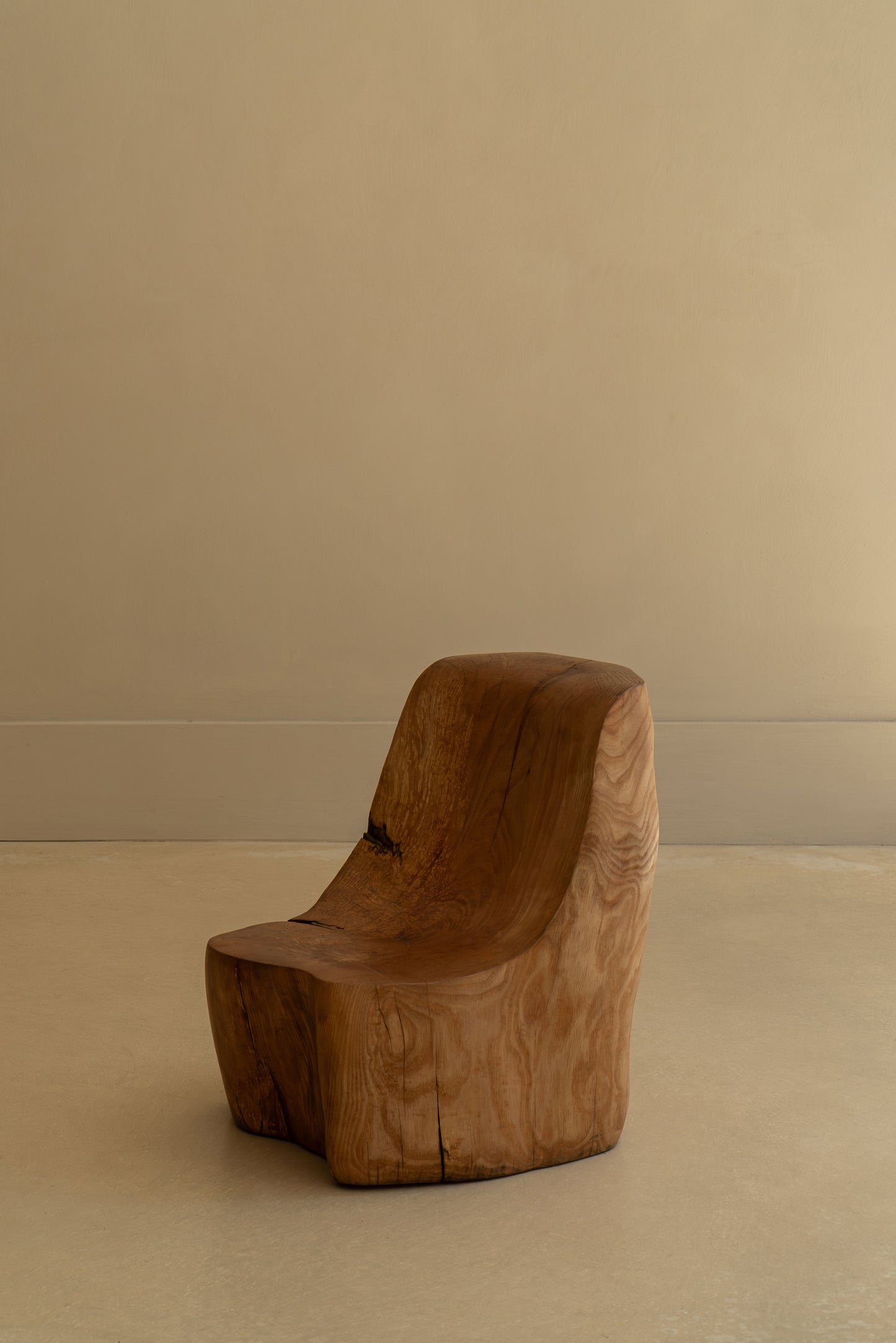 Chaise basse