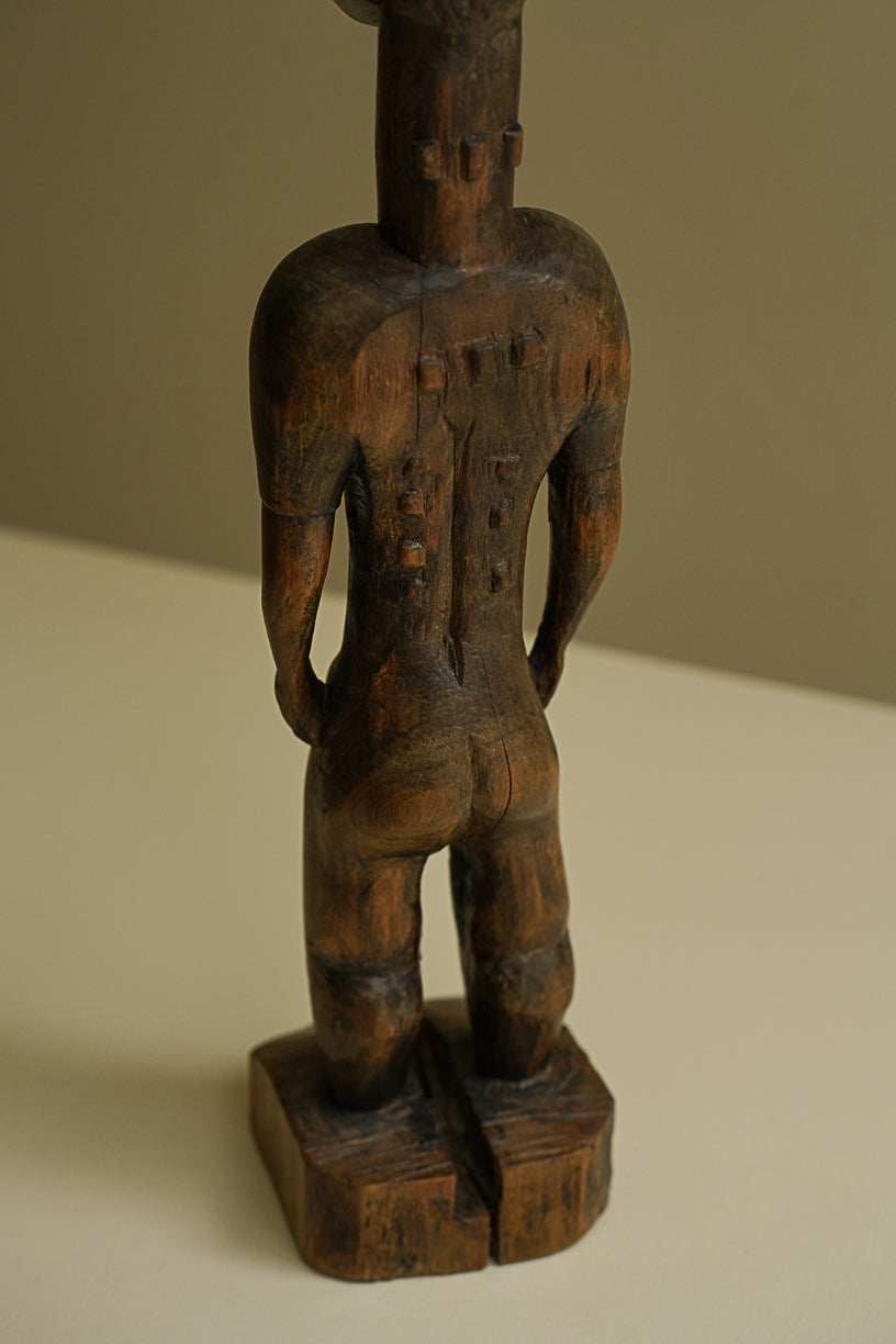 STATUE AFRICAINE