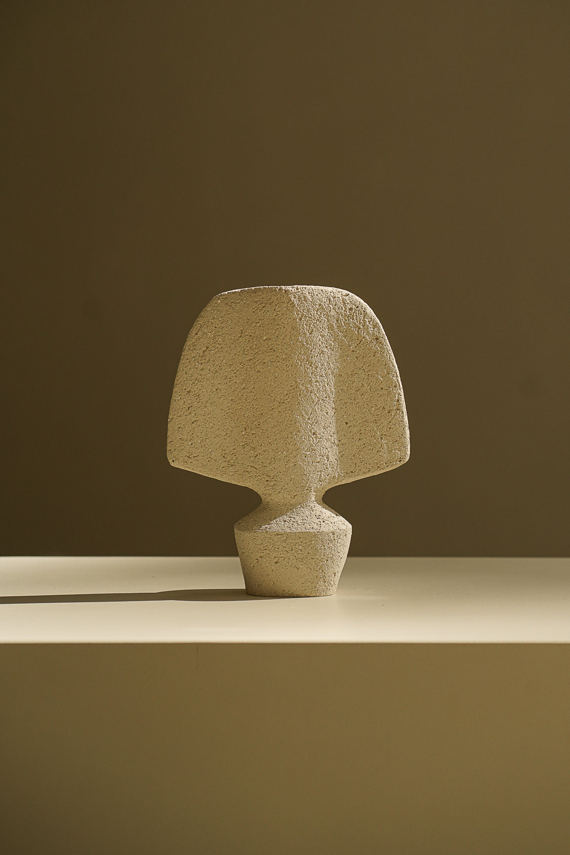 PETIT VASE DANAÏDE BRUT