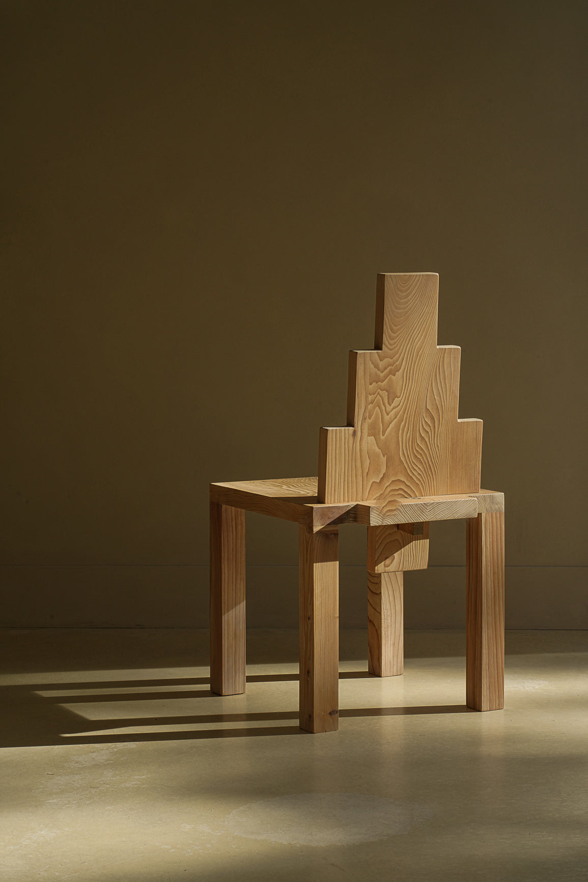 CHAISE ABSENTES