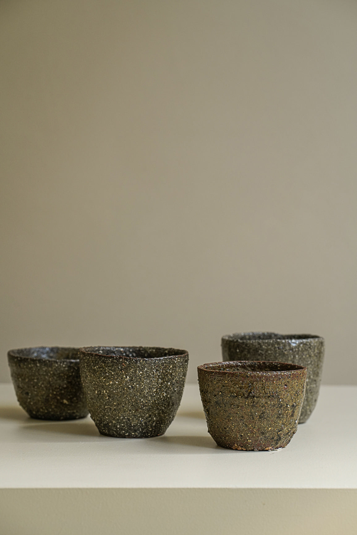 TASSE EN GRÈS SAUVAGE