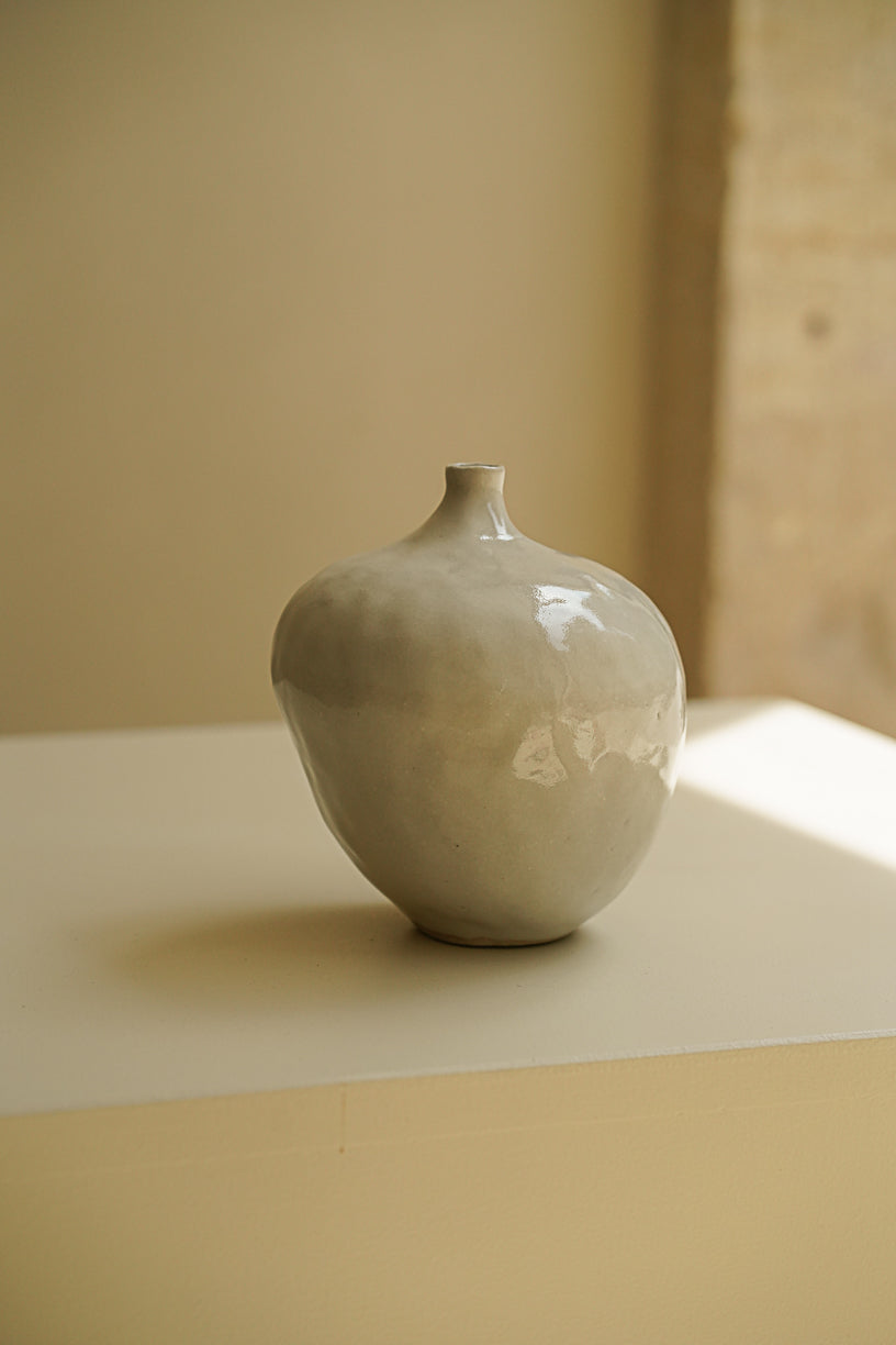 Vase Milk 57