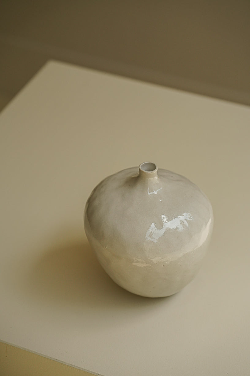 Vase Milk 57