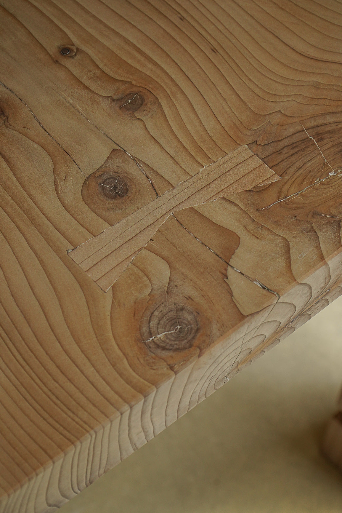 TABLE MÉMOIRE