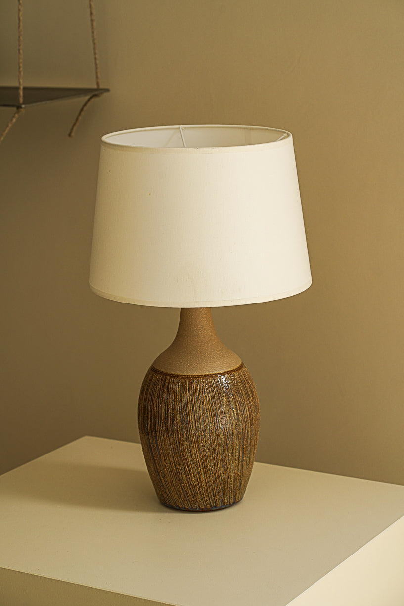 Stohom ocher lamp - Denmark