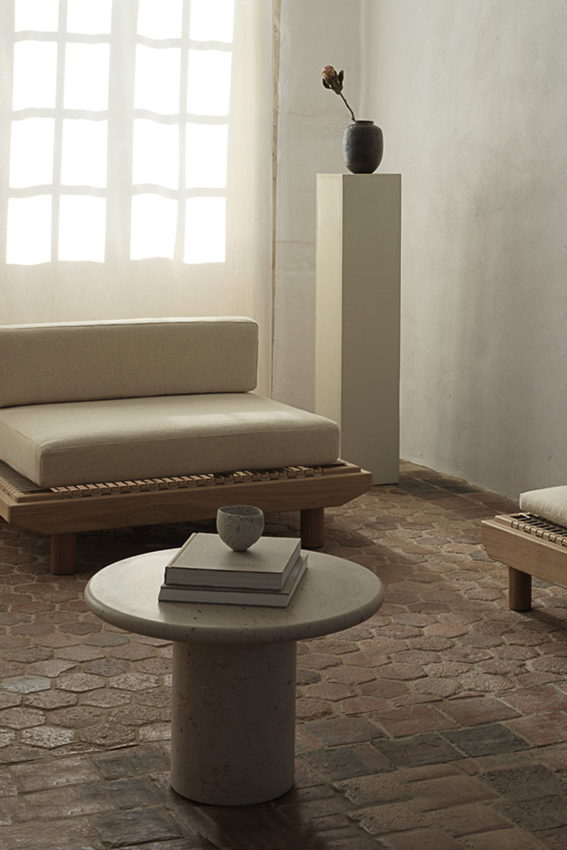 Sakari coffee table
