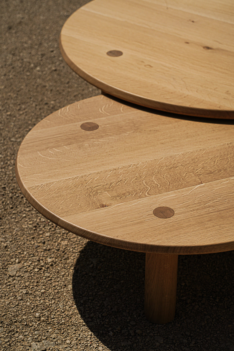 Nahele oak coffee table