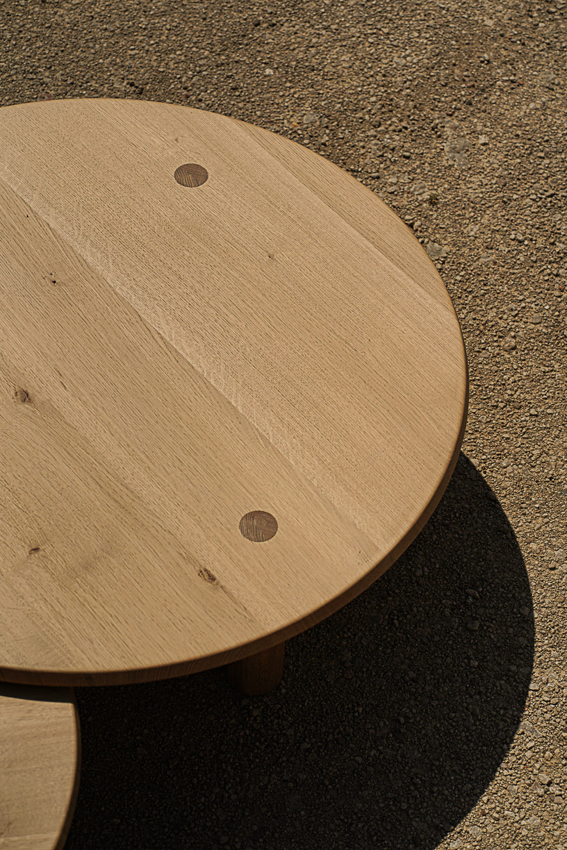 Nahele oak coffee table