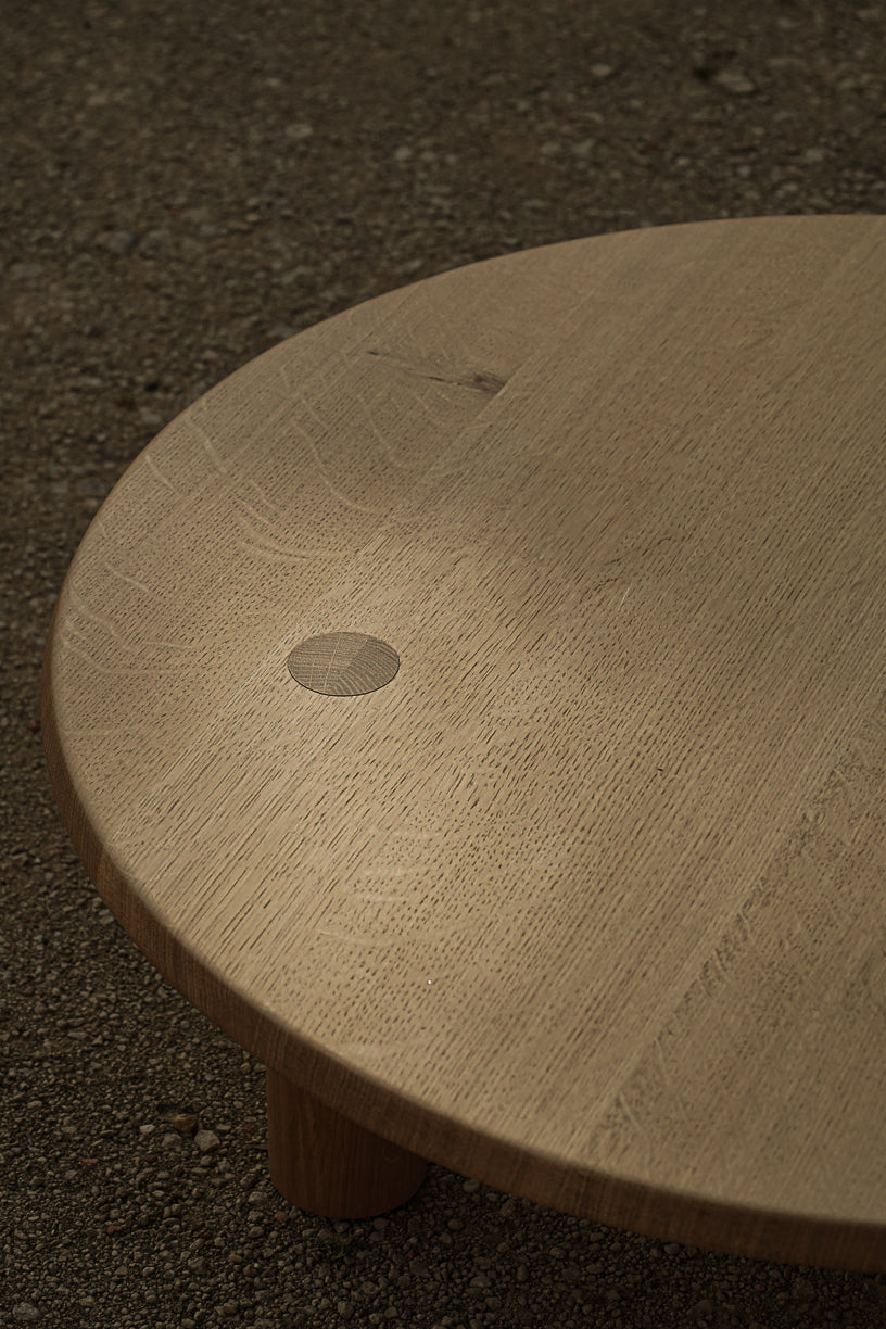 Nahele oak coffee table