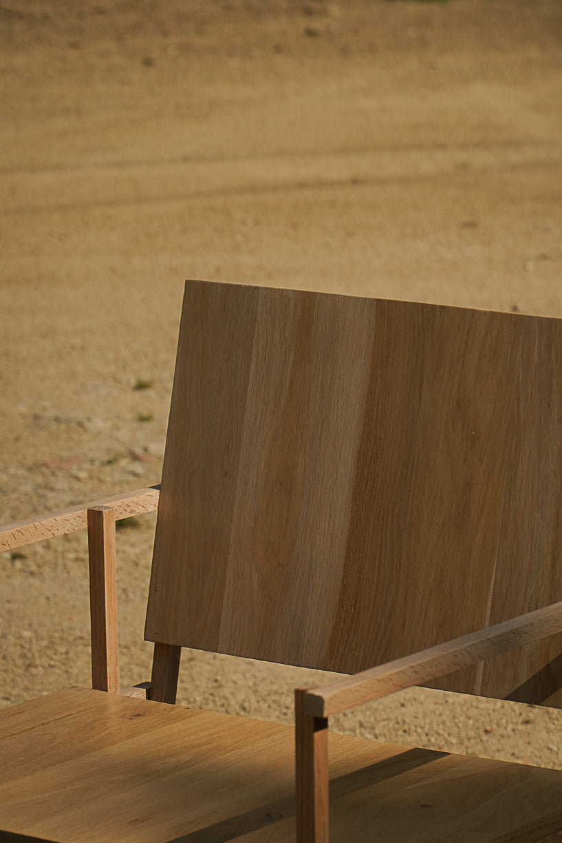 Arles armchair