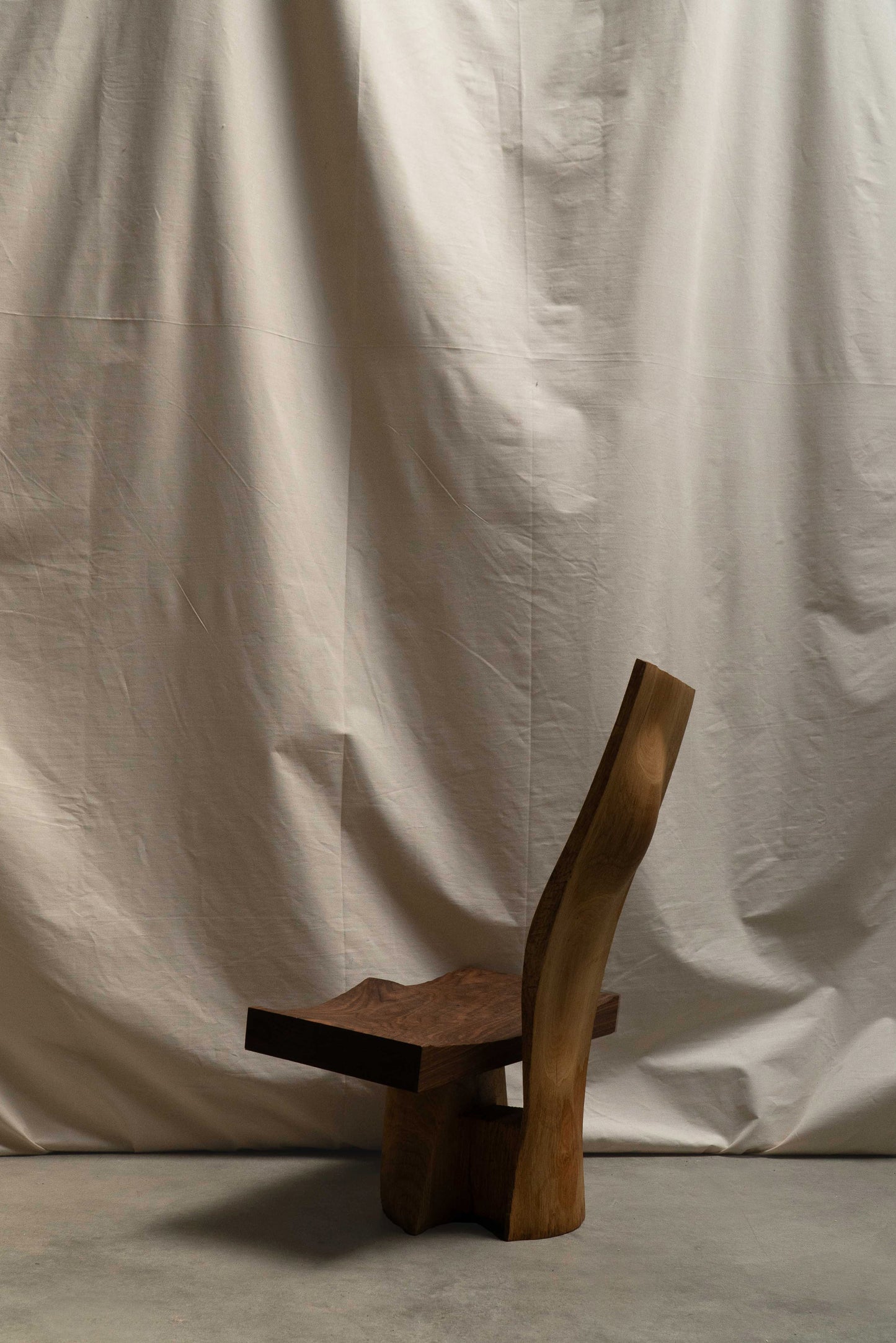 CONTEMPLATION CHAIR