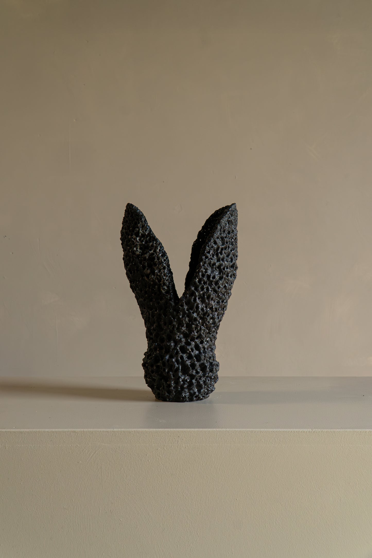 VASE NOIR