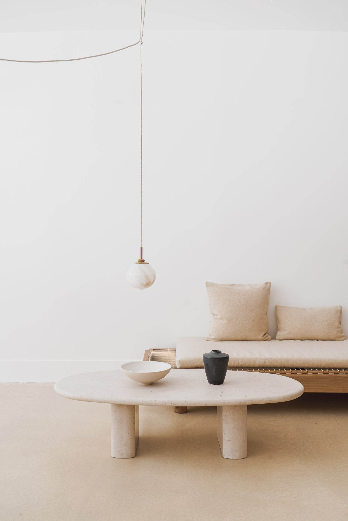 Abey table