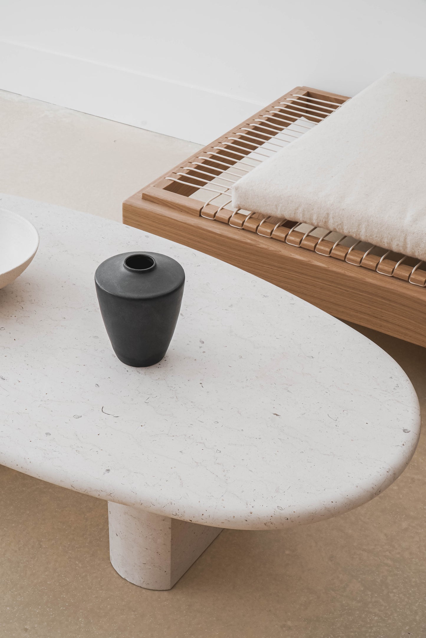 Abey table